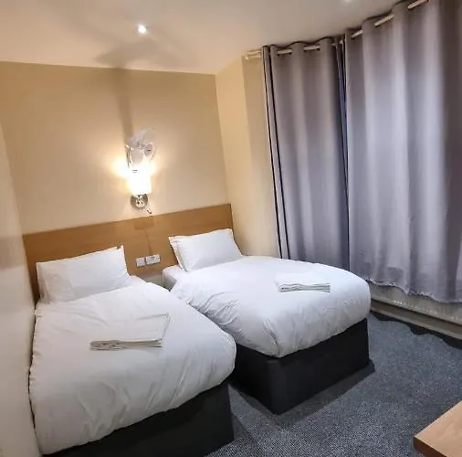 48 The Brent Hotel Dartford
