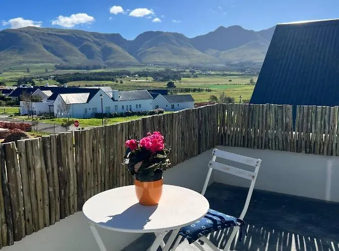 A Mountain & Country Haven Hotel Stanford