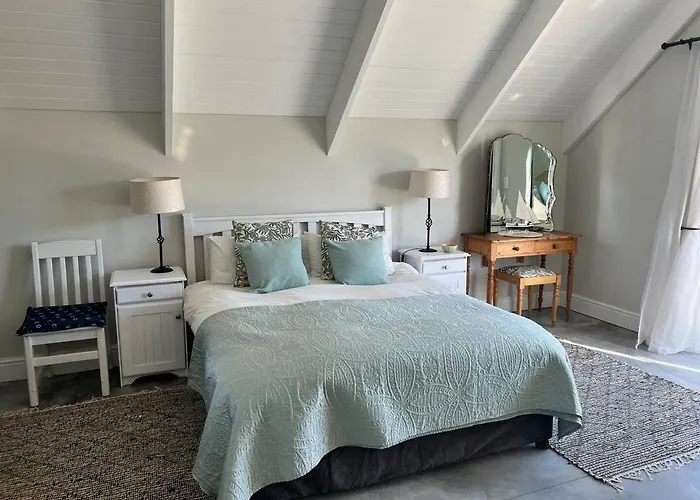 A Mountain & Country Haven Hotel Stanford