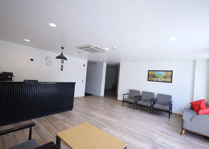 Hotel Wedlock Near Artemis Hospital Gurgaon