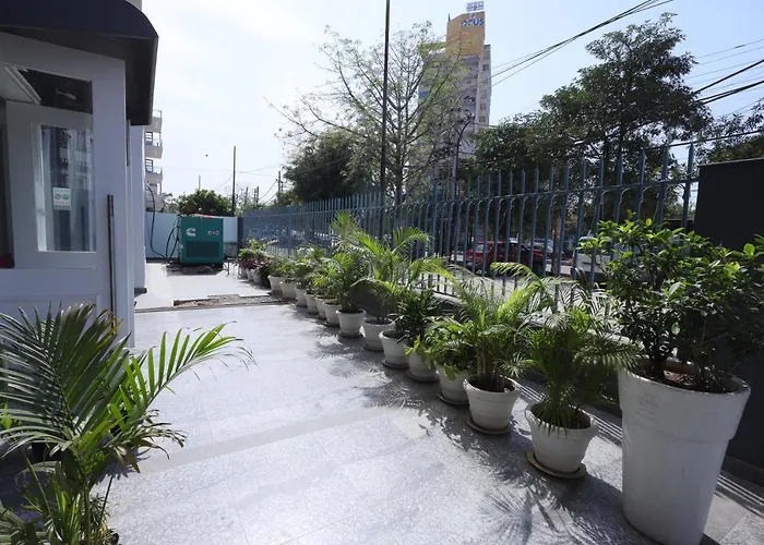 Hotel Wedlock Near Artemis Hospital Gurgaon