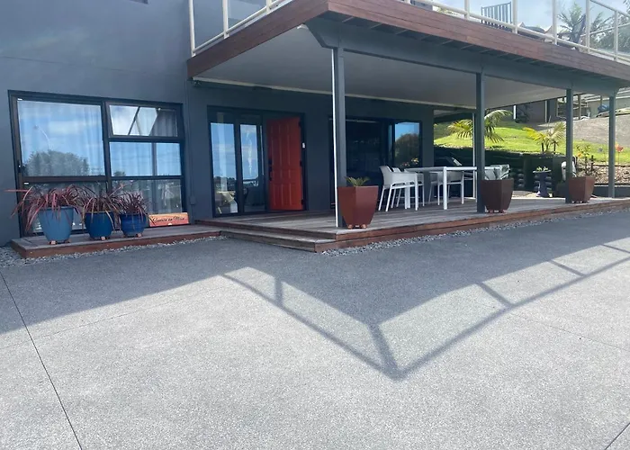 Sunrise On Main Bed & Breakfast Tairua