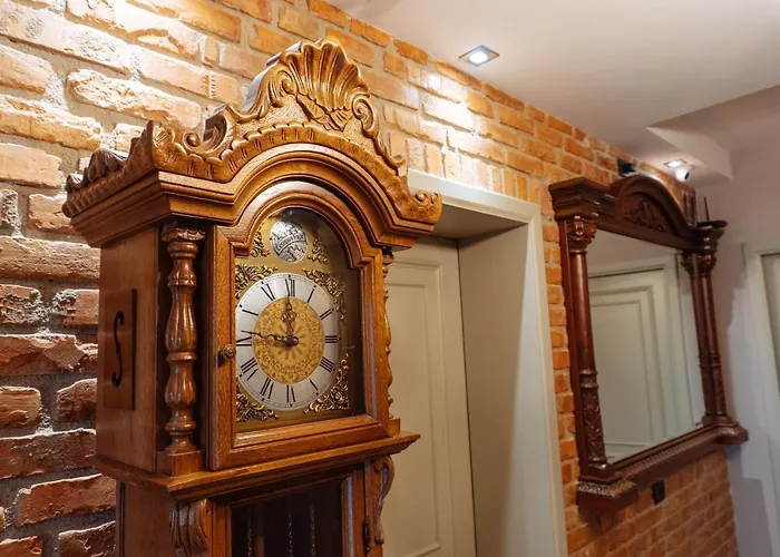 Casta Diva Boutique Hotel Korce