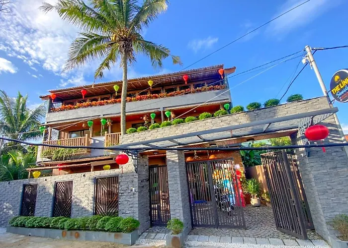The Linh Seaside Villa Hội An