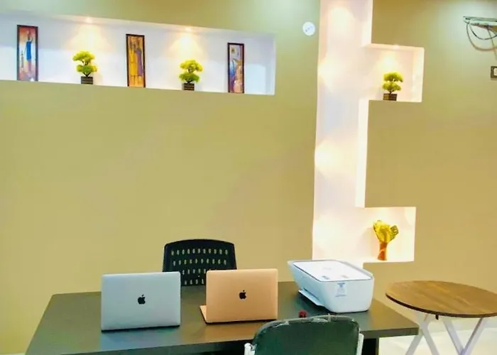 Gold Residency By Expo View Bed & Breakfast Greater Noida