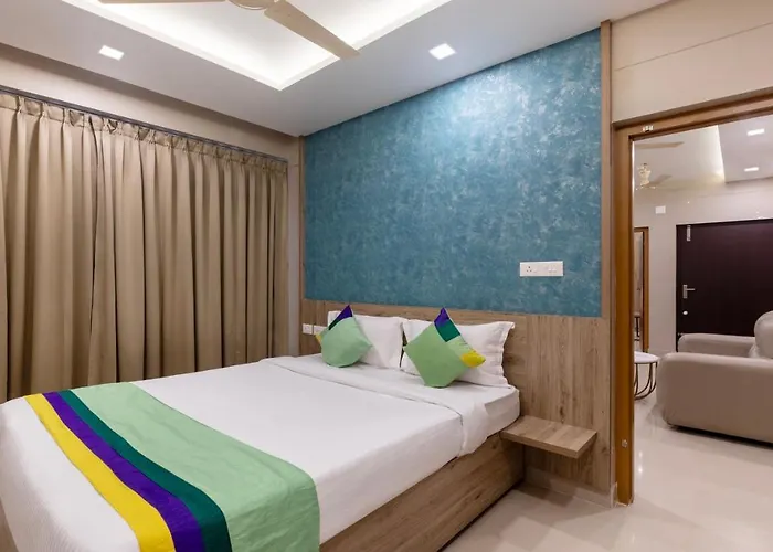Sreepathi Prayag,Guruvayur Temple Hotel