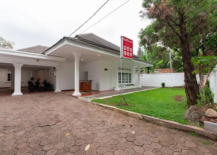 RedDoorz @ Kemang Dalam Hotel Jakarta