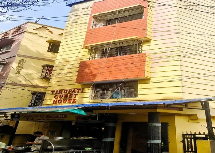 Staymaker Tirupati Guest House Kolkata