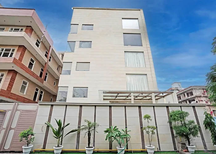 Diamond Admire Hotel & Banquets By Mmd Noida