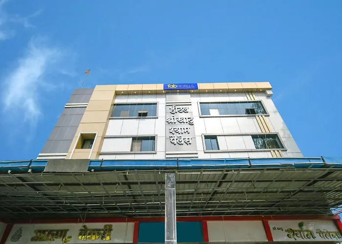 Fabhotel Shree Khatu Shyam Palace Indore