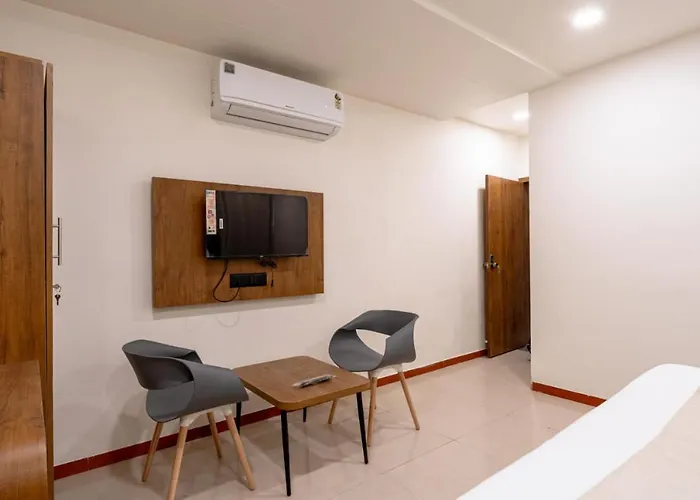 Hotel Silver Tree Rajkot