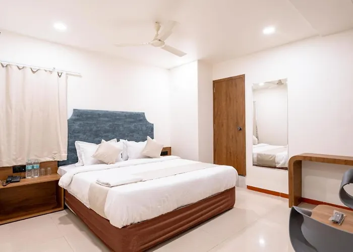 Hotel Silver Tree Rajkot