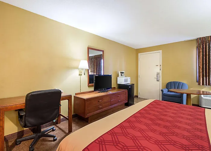 Econo Lodge Jackson