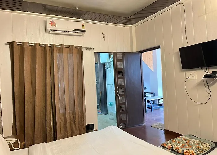 Amazing Aryavan Resort Raiwala