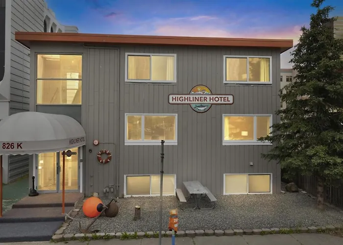 Highliner Hotel - Queen Suites Anchorage