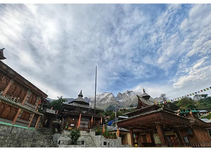 Hotel Sangla Mansion
