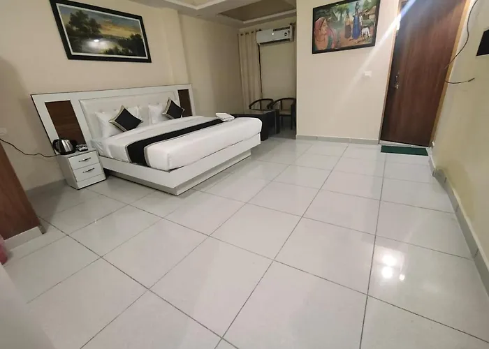 Khushi Hotel & Restaurant Haldwani