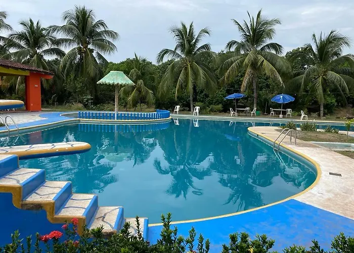 Hotel Tamarindos Zihuatanejo