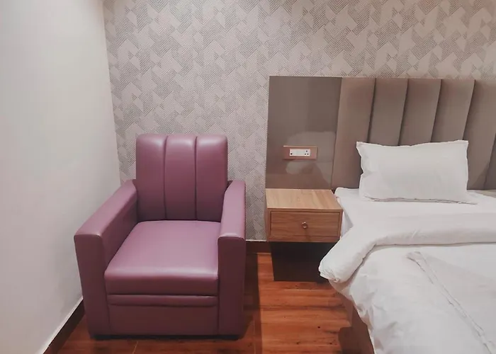 Hotel Sharma Regency Lucknow