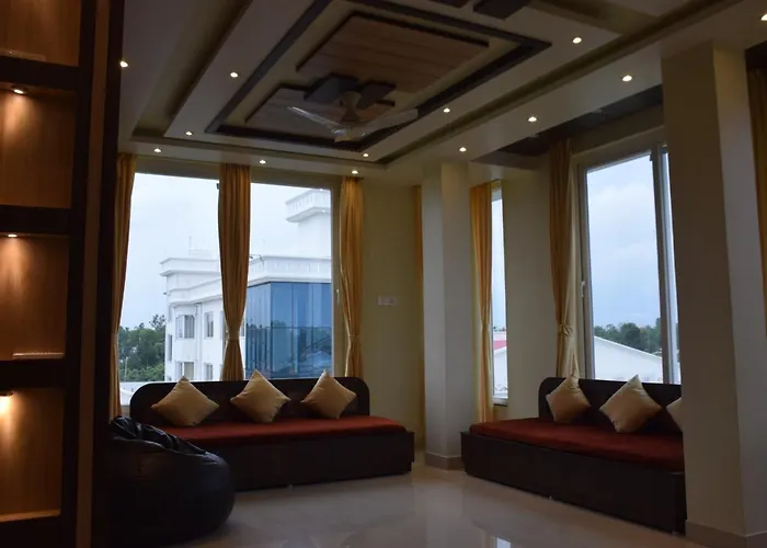 Golden Gleam Resorts Malda