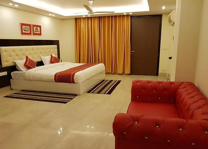 Greenleaf Apartment And Suites, Kalkaji New Delhi