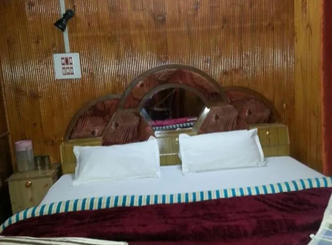 Hotel Mehtaba Pahalgam