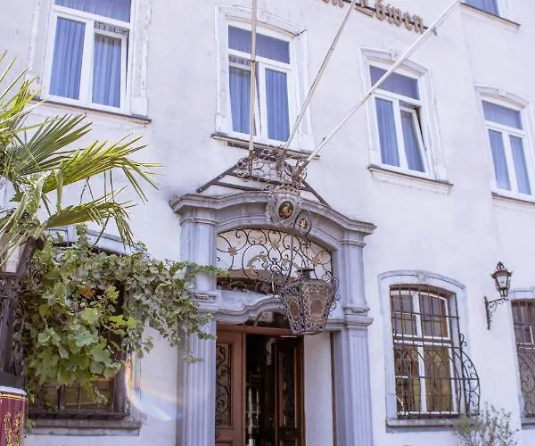 Hotel - Restaurant zum Goldenen Löwen - mit besonderer Geschichte seit 1728 - pets friendly Sankt Goar