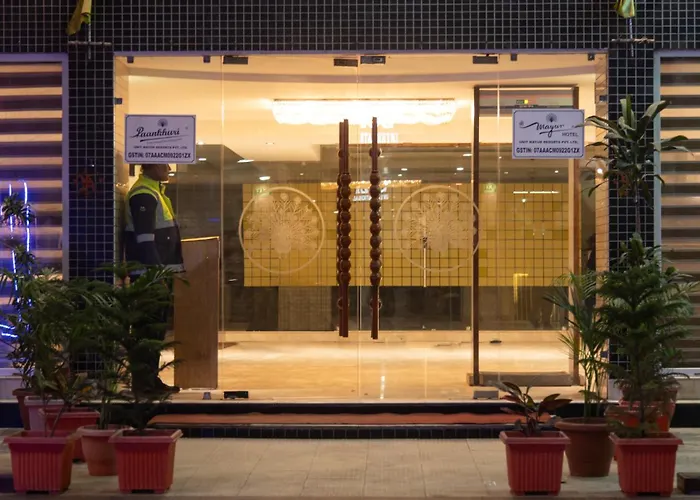Mayur Hotel New Delhi