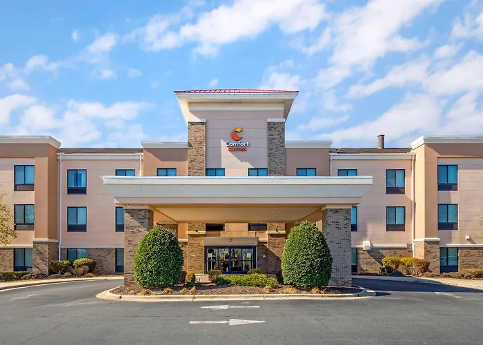 Comfort Suites Whitsett - Greensboro East