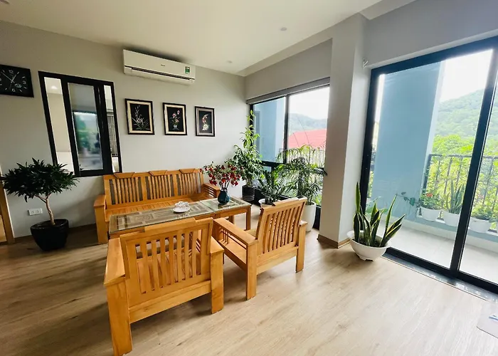 The Light Hotel Ha Long