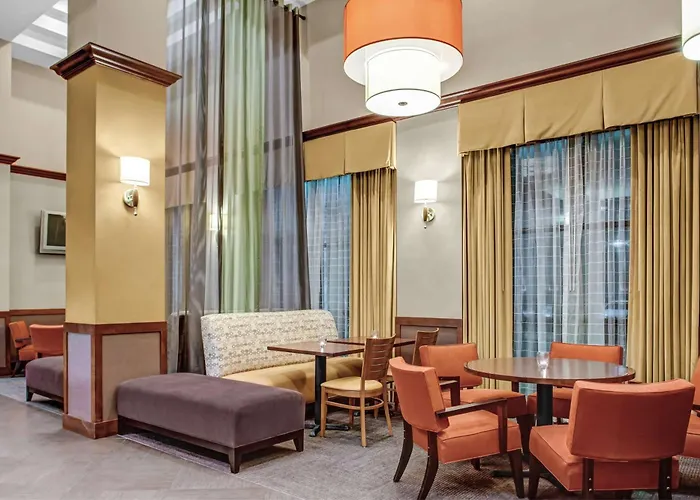 Hyatt Place Fort Worth / Cityview