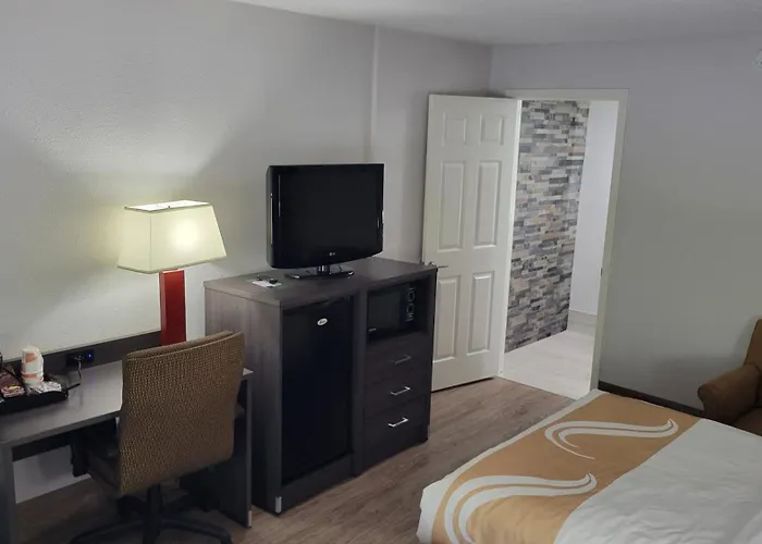Quality Inn Forsyth Near Ga Public Safety Training Center