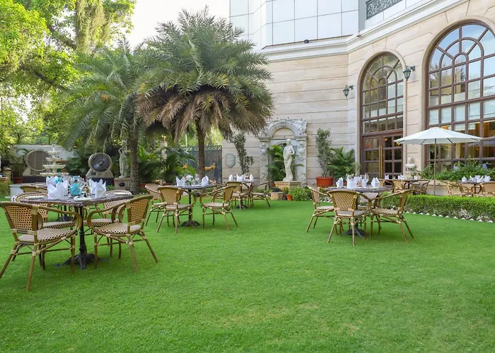 Hotel The Royal Plaza Neu-Delhi