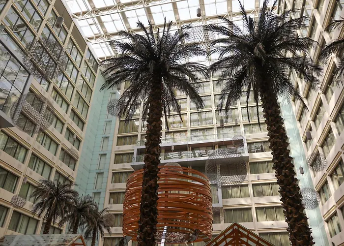 Crowne Plaza Kuwait Al Thuraya City By Ihg Kuwait City
