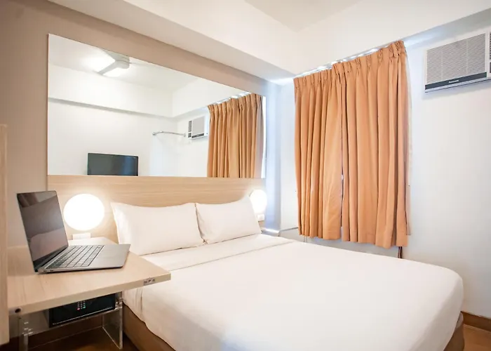 Hotel Red Planet Makati Avenue Manila Makati City