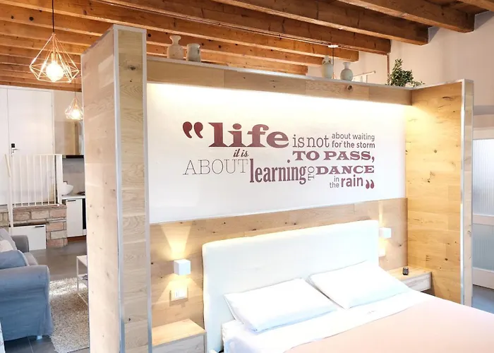 Antiche Rive Holidays Apartments Salo