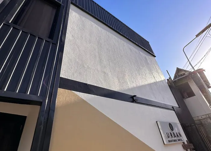 Urban Boutique Hotel Balabag 