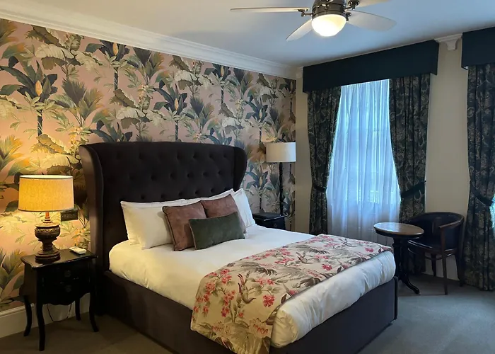 The Clerk & Well Pub And Rooms London