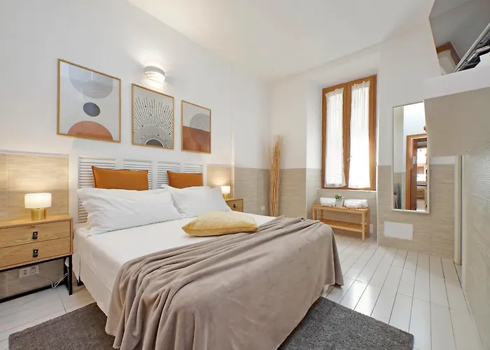 Opera Inn Suites - Rooms And Apartments Roma