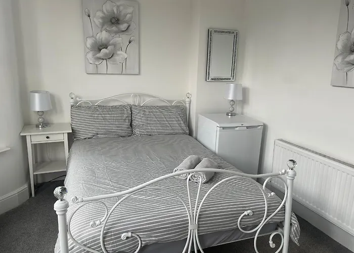 Boutique Rooms Birkenhead