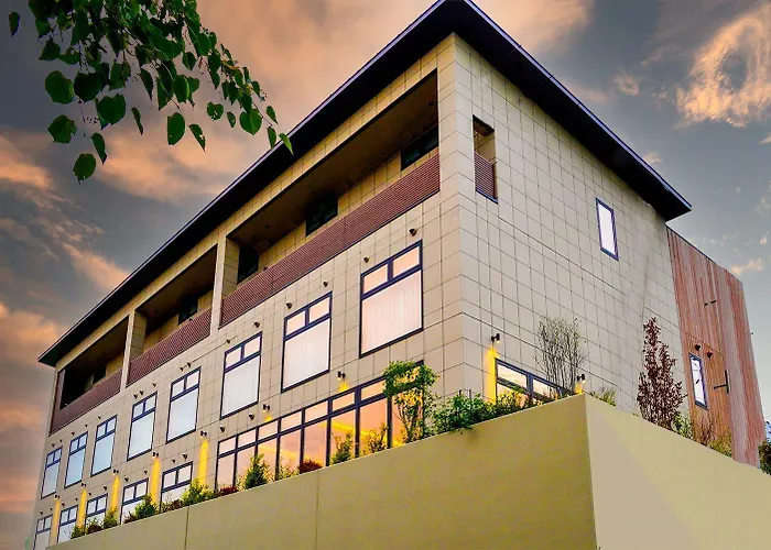 Winery Hotel And Condominium Hitohana Furano