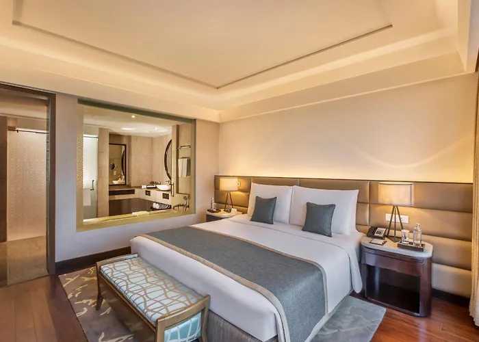 The Leela Ambience Convention Hotel Delhi Neu-Delhi