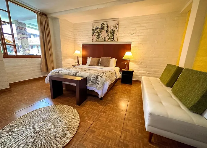 La Floresta Hotel Banos 