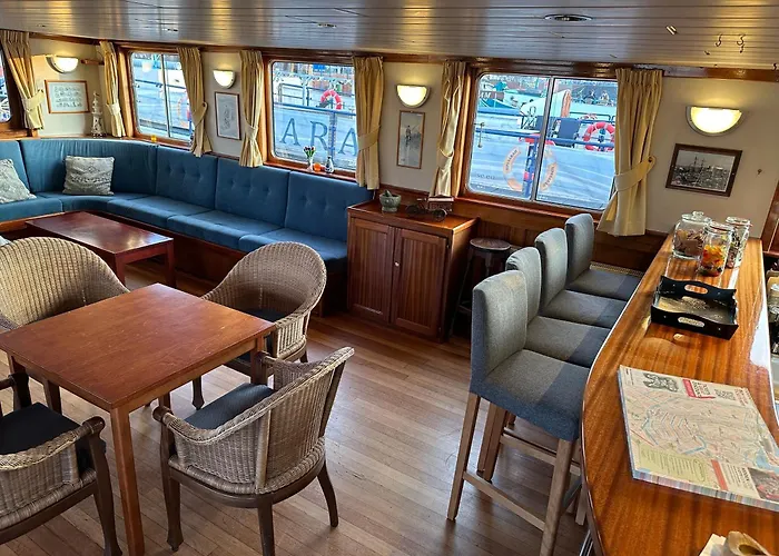 Hotelboat Angeline Amsterdam