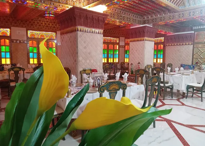 PALAIS LARAICHI Riad la porte bleue suites Fès