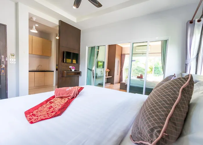 Phutara Lanta Resort - Sha Extra Plus เกาะลันตา