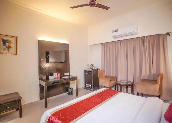 Hotel Swarn Towers Bareilly