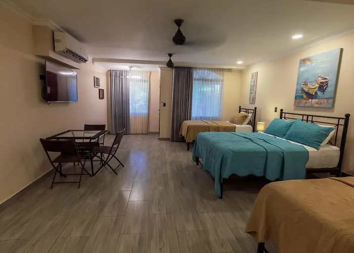 Casas Del Toro Playa Flamingo Aparthotel