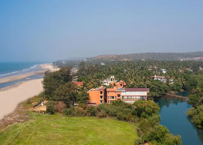 Mandrem Beach Resort, A Member Of Radisson Individuals Retreat