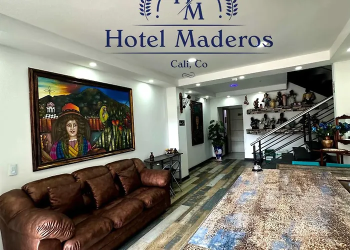 Hotel Los Maderos Cali